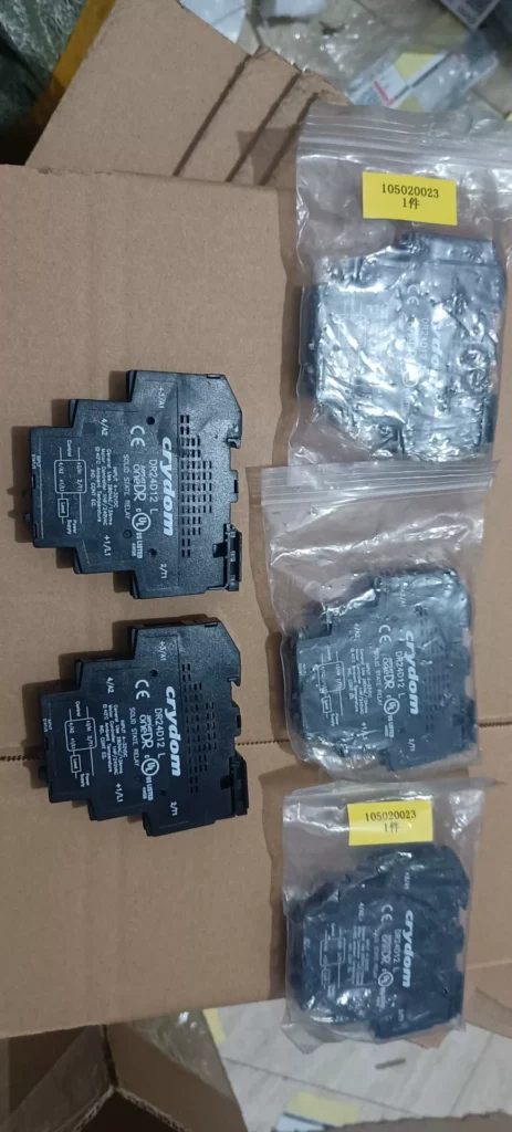 Sensata Crydom DR24D12L Solid State Relay thumbnail
