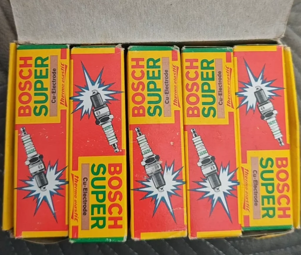 Bosch W8DC Spark Plug thumbnail