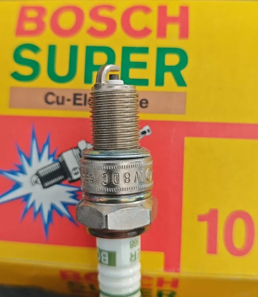 Bosch W8DC Spark Plug thumbnail