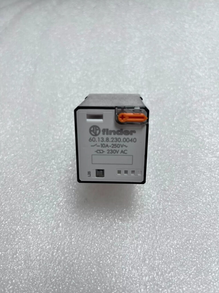 Finder 60.13.8.230.0040 Relay