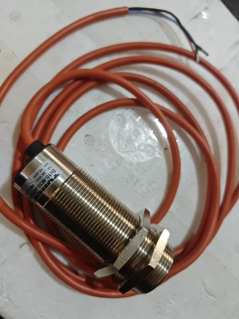 TURCK Proximity Sensor BI10-M30-AP6X/S120 thumbnail
