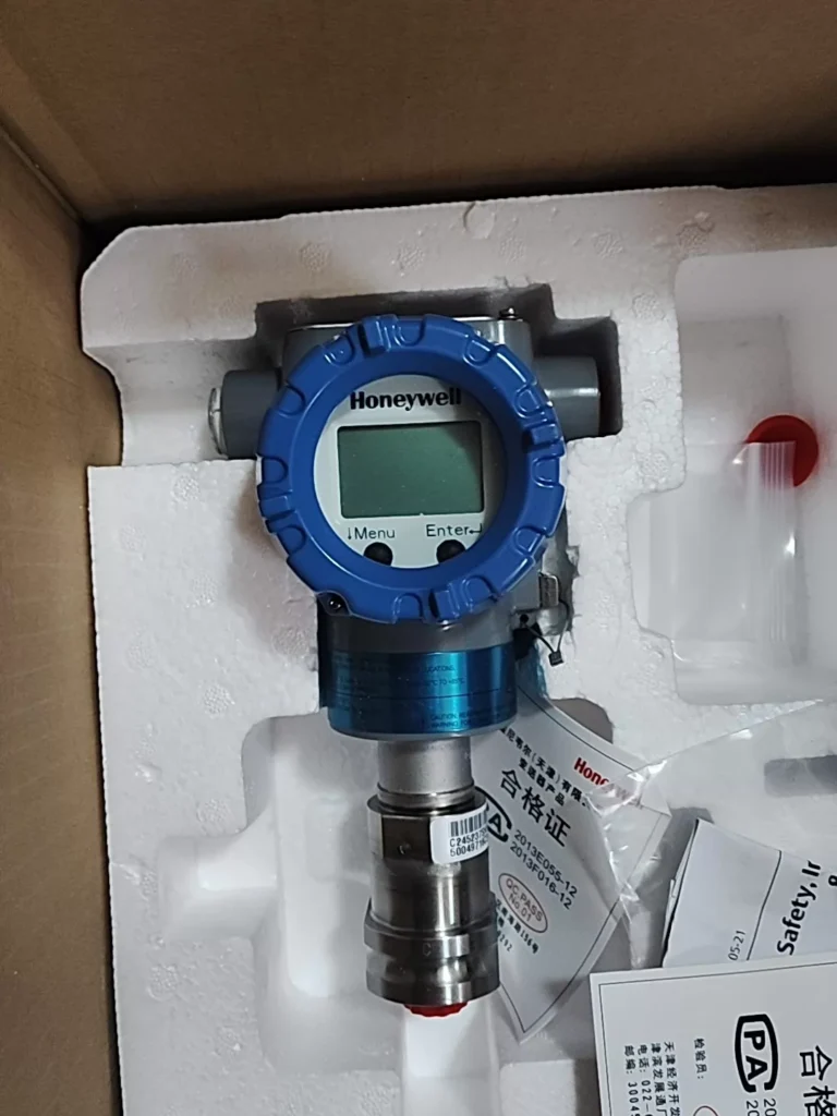 Honeywell STG79S-E1G000-1-G-AHS-11S-A Pressure Transmitter thumbnail