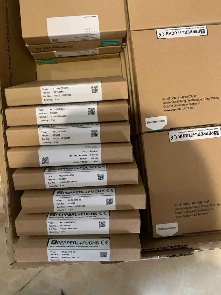 Pepperl+Fuchs KFD2-UT2-EX1,KFD2-UT2-EX1 Safety barrier thumbnail