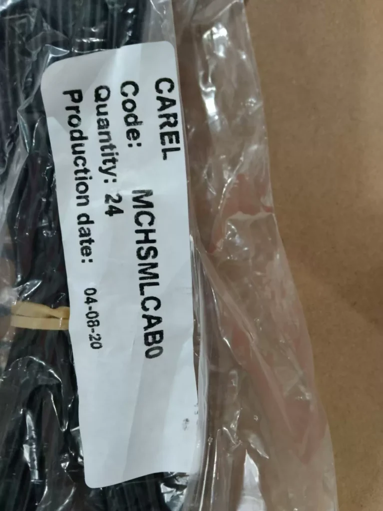 CAREL MCHSMLCAB0 Connection Cable