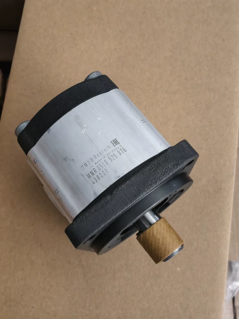 Bosch Rexroth 0510525076 Gear Pump
