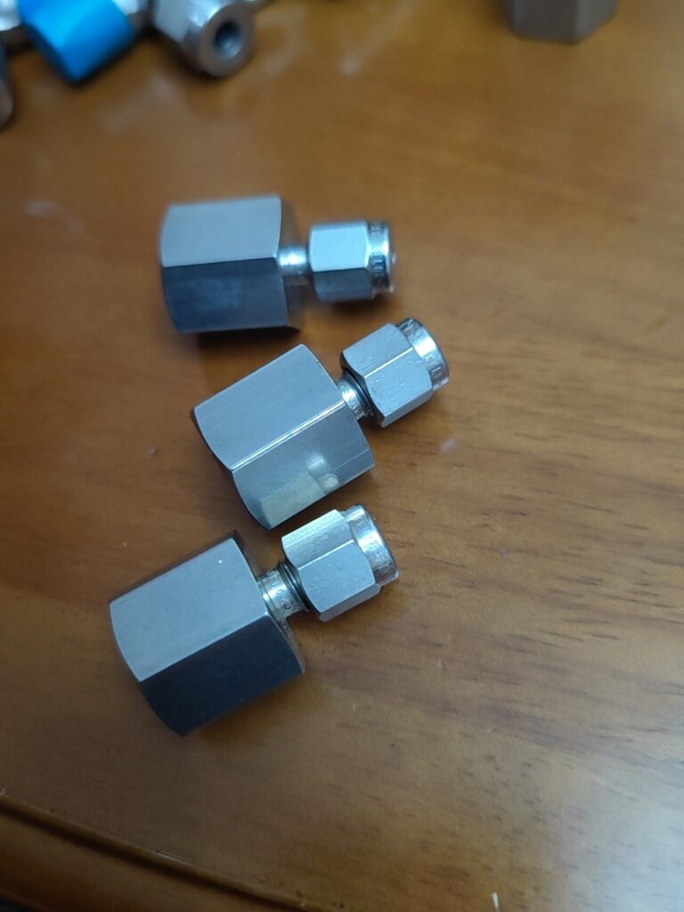 Swagelok SS-200-7-4 Tube Fitting thumbnail