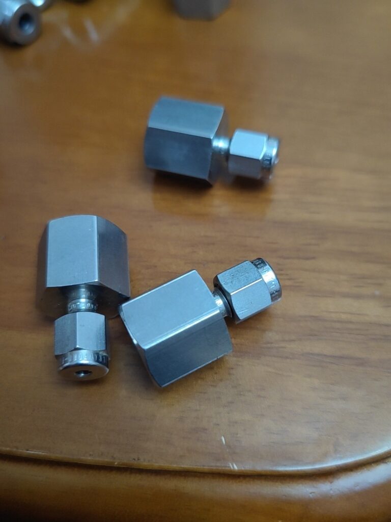 Swagelok SS-200-7-4 Tube Fitting thumbnail