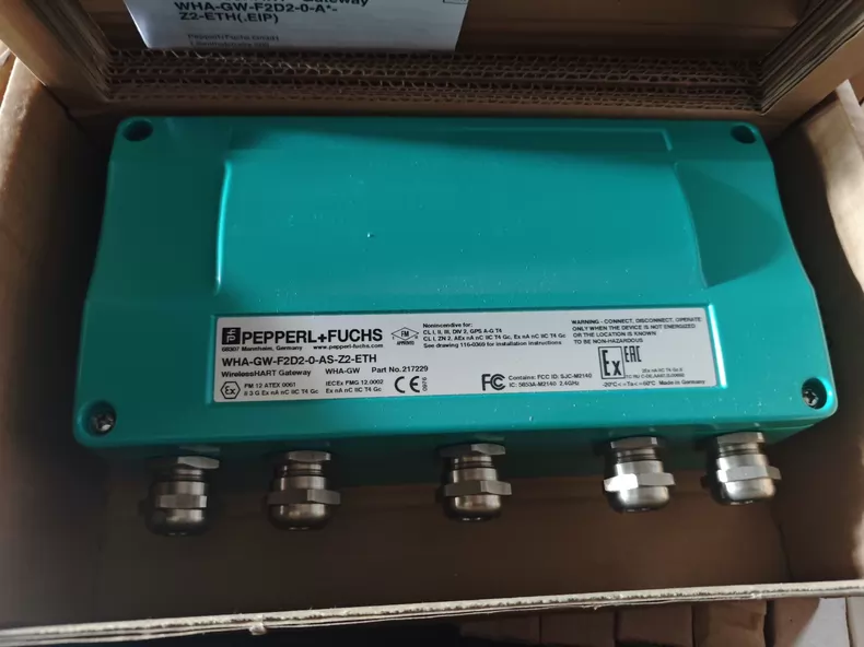 Pepperl+Fuchs WHA-GW-F2D2-0-AS-Z2-ETH WirelessHART Gateway