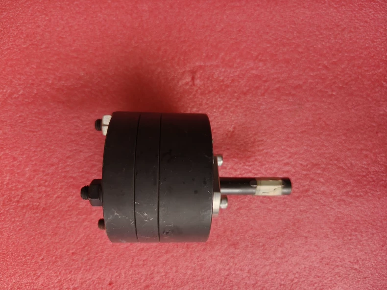 Nordson Metering Gear Pump SN0186 thumbnail