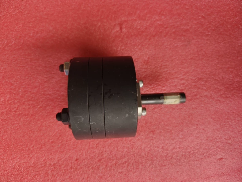 Nordson Metering Gear Pump SN0186 thumbnail