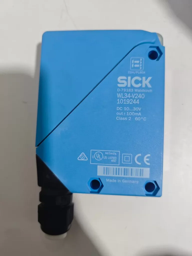 SICK Photoelectric Sensor WL34-V240 thumbnail