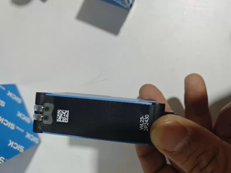 SICK Photoelectric Sensor WL23-2P2430