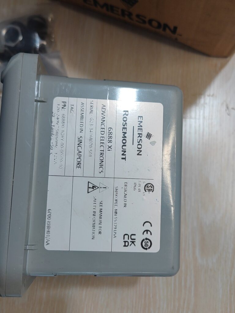 EMERSON 6888XI-1OXY-00-00-00-00-00 Transmitter thumbnail
