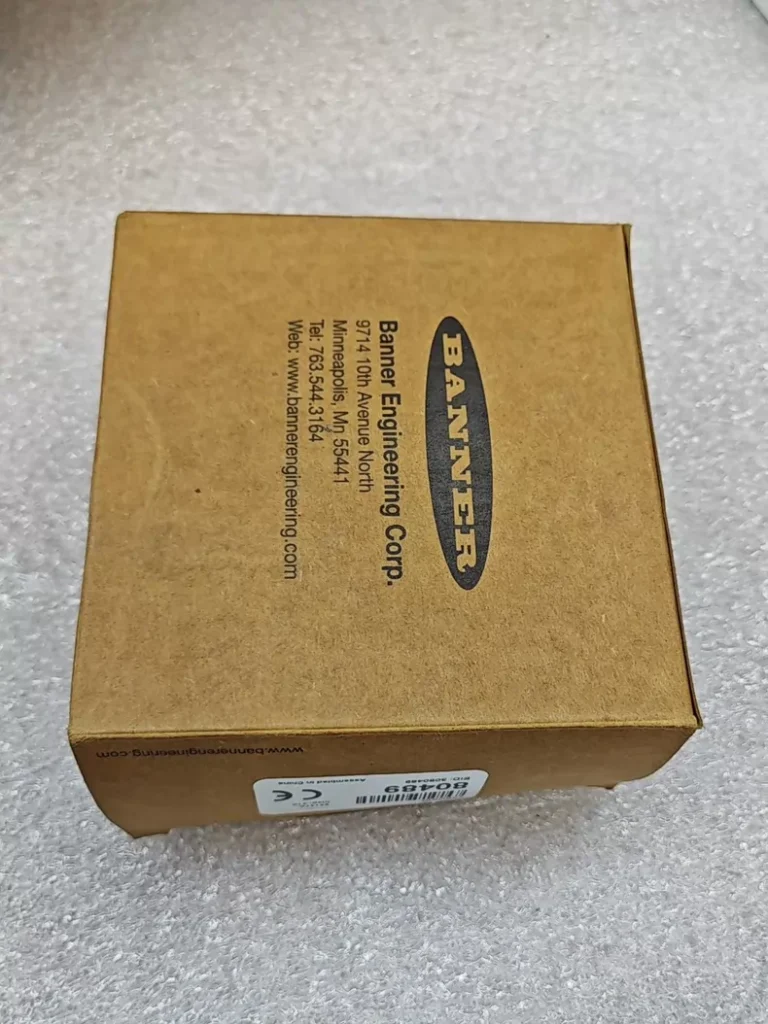 Banner Engineering T30UXIC Ultrasonic Sensor thumbnail
