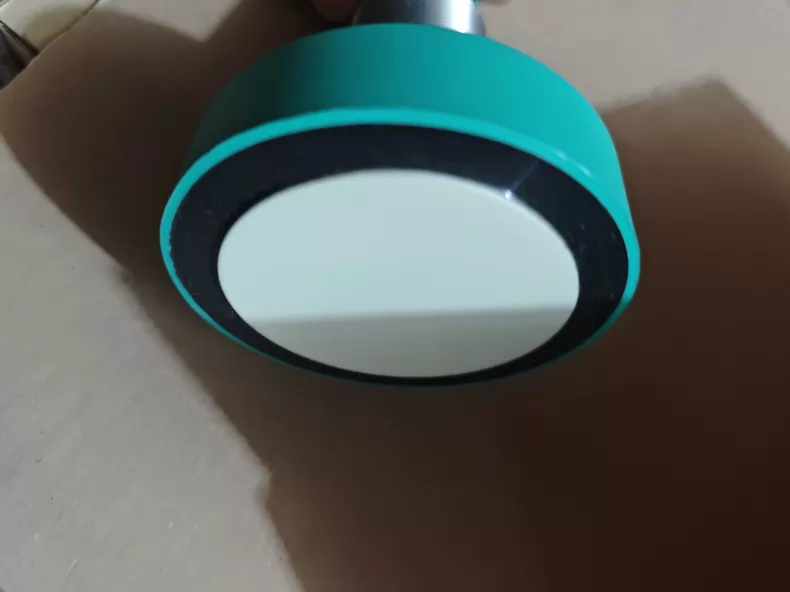 Pepperl+Fuchs Ultrasonic Sensor UC6000-30GM-IUEP-IO-V15 thumbnail