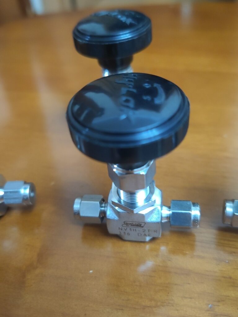 HY-LOK NV1H-2T-R Valve thumbnail