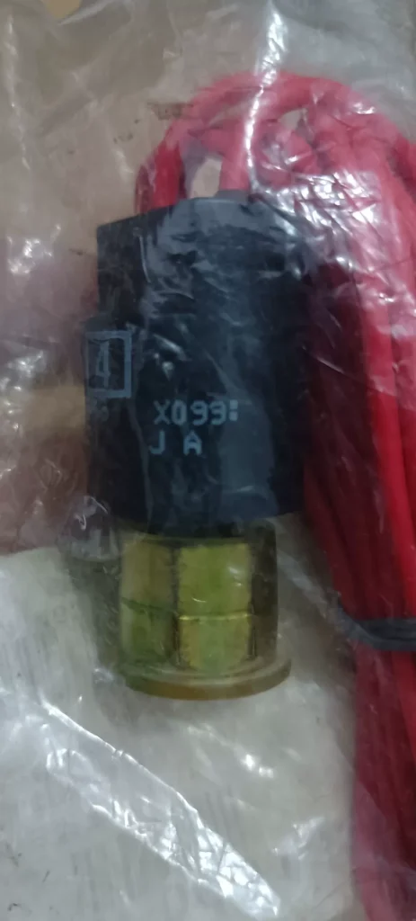 DAIKIN ACB-BB86 Pressure Sensor thumbnail