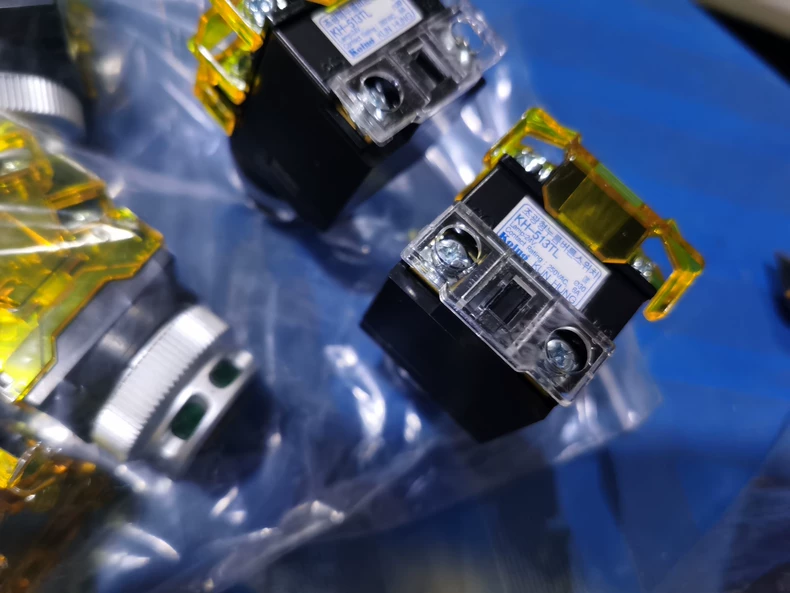 Koino KH-513TL Switch thumbnail