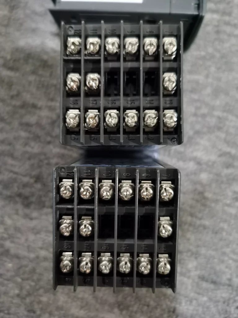 SAMWON ST540E-00/RS Temperature Controller thumbnail
