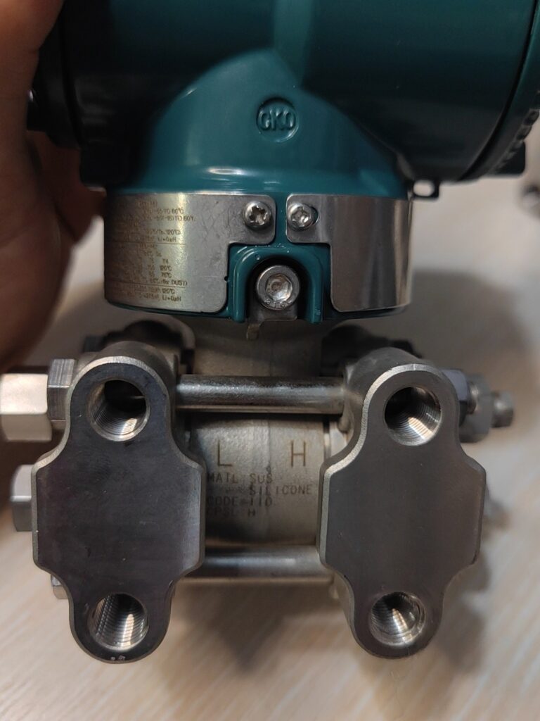 YOKOGAWA EJA110E-JHS5G-917EB/KU22/A Transmitter thumbnail