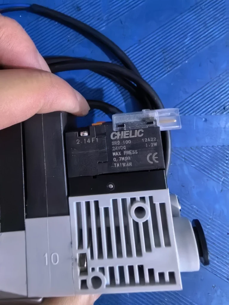 CHELIC VK20ST-10-06-DC24-L-P01-1-C Vacuum Module thumbnail