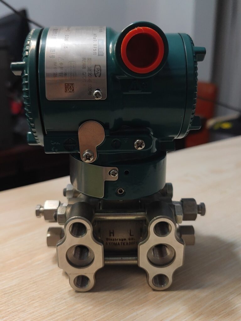 YOKOGAWA EJA110E-JMS5J-912NN Transmitter thumbnail