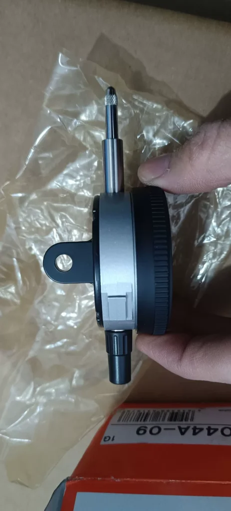 Mitutoyo 2044A-09 Dial Indicator thumbnail
