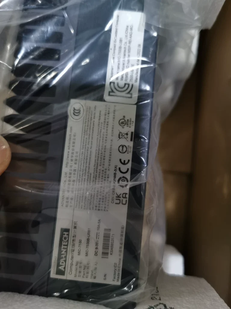 Advantech MIC-7500B Fanless Embedded Computer thumbnail