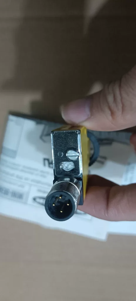 Banner Engineering SM312FQD Sensor thumbnail