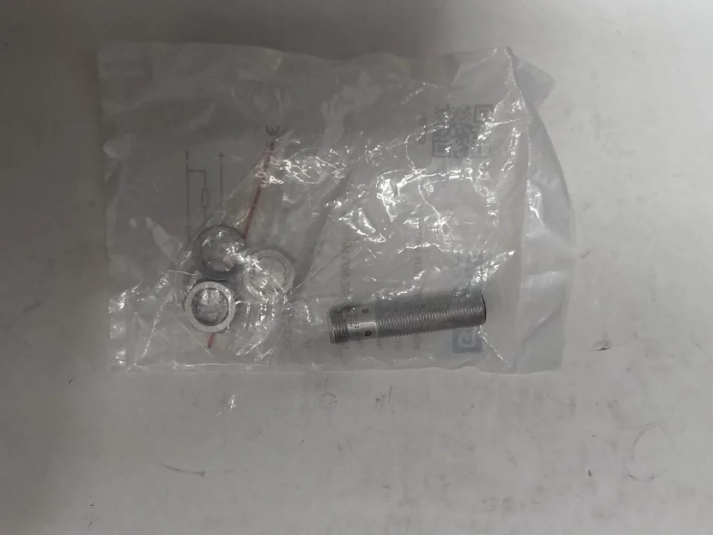 GSEE IB6-M12P-E2-M/T1056 Proximity Sensor thumbnail