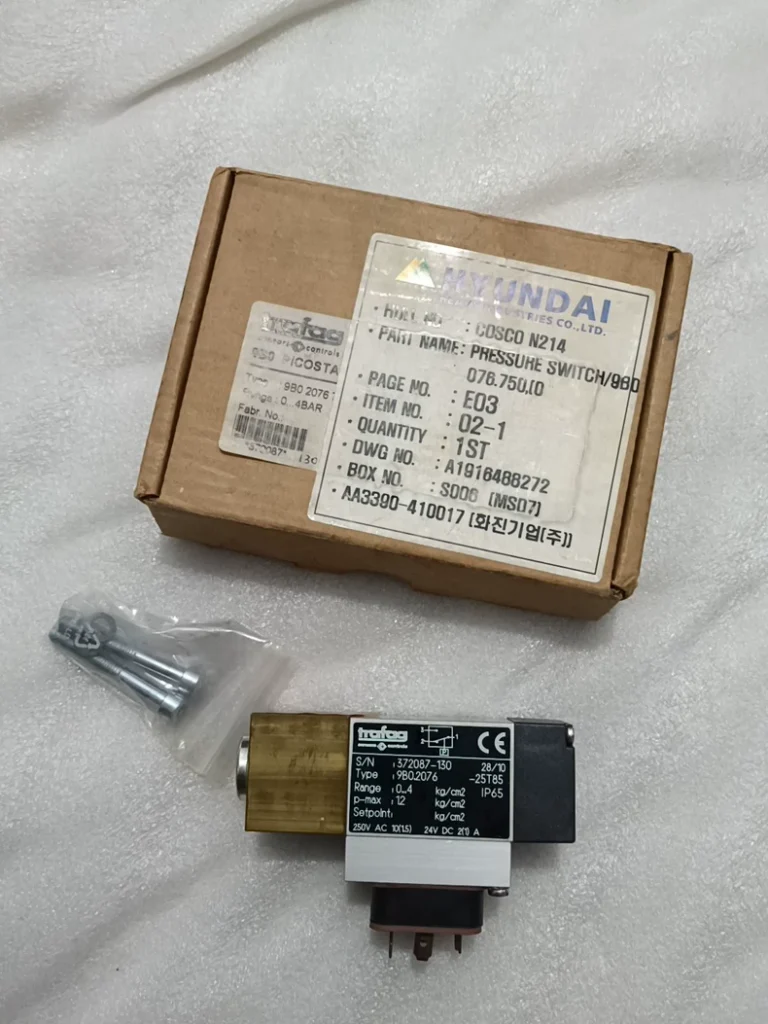 Trafag 9B0.2076 Pressure Switch