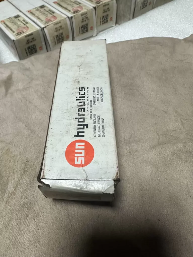 Sun Hydraulics CVGV-XCN Pilot Operated Check Valve thumbnail