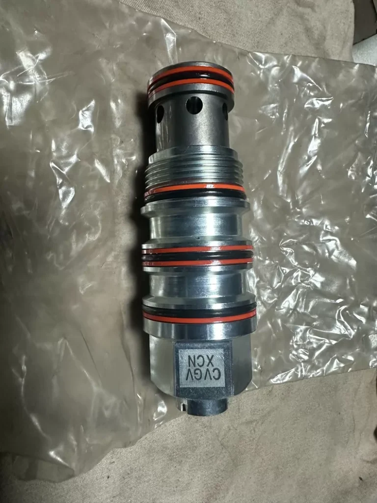 Sun Hydraulics CVGV-XCN Pilot Operated Check Valve thumbnail