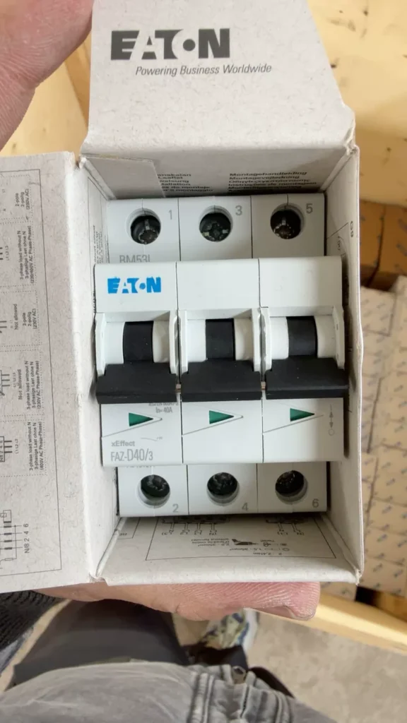 Eaton FAZ-D40/3-AS Circuit Breaker thumbnail