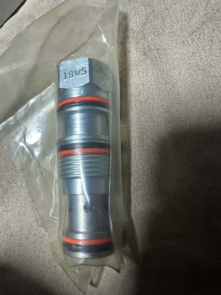 Sun Hydraulics CKCB-XCN Pilot Operated Check Valve thumbnail