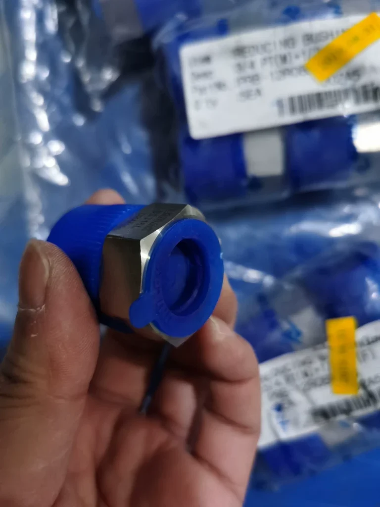 UNILOK PRB-12RO8R-SS Connector thumbnail