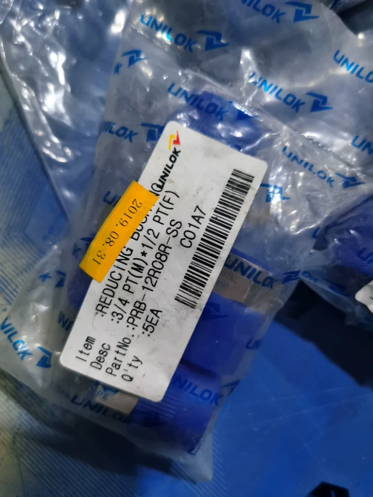 UNILOK PRB-12RO8R-SS Connector thumbnail
