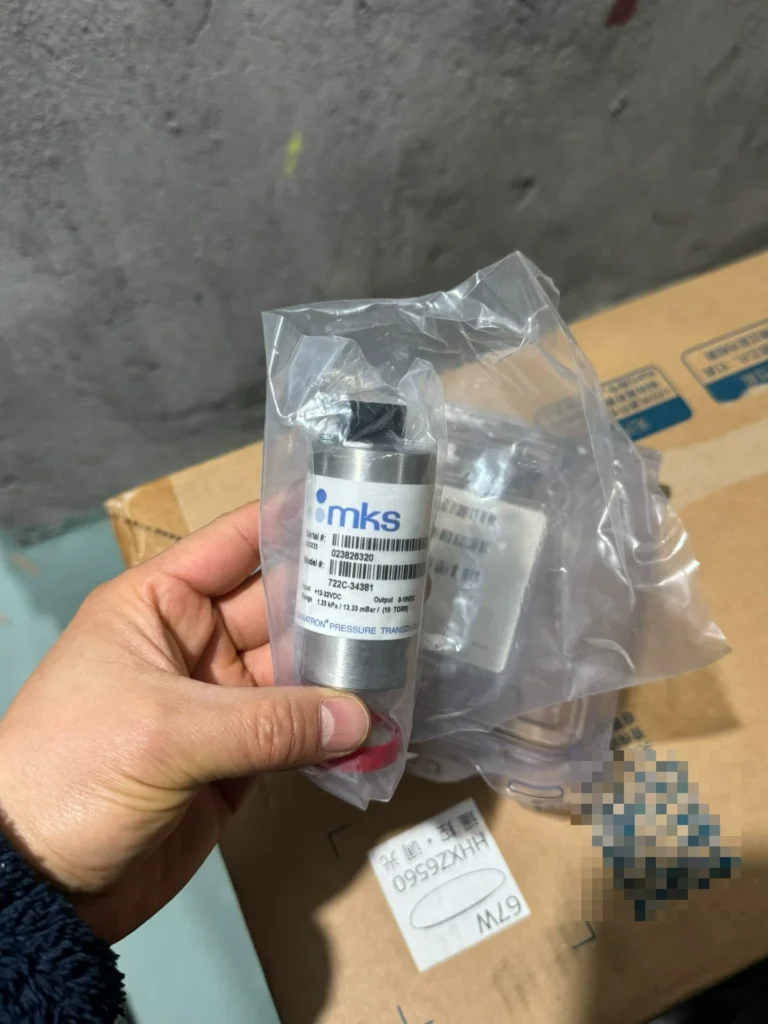 MKS 722C-34381 Vacuum Gauge