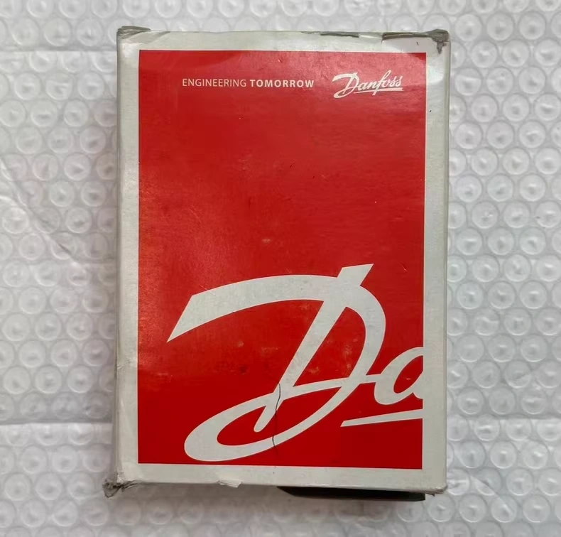 Danfoss KP1 Pressure Switch thumbnail