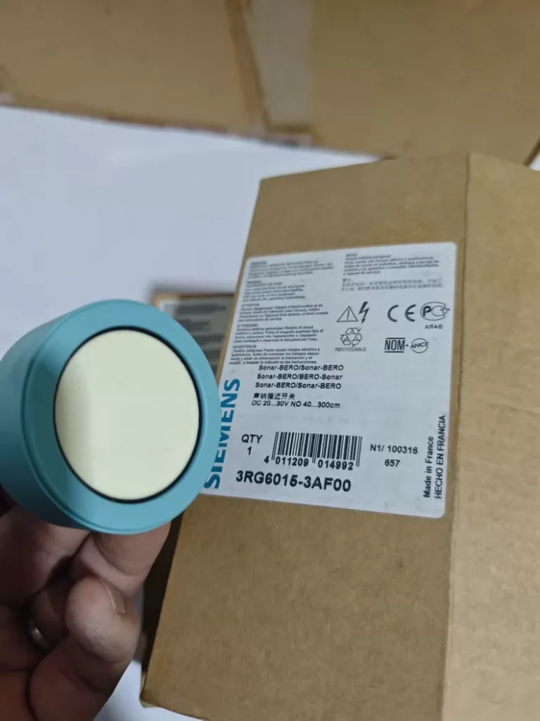 Siemens Ultrasonic Sensor 3RG6015-3AF00