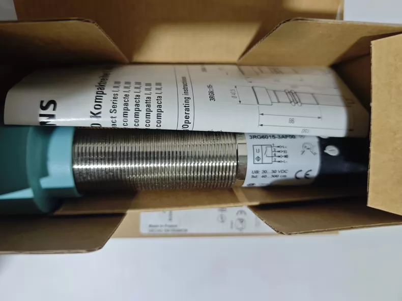 Siemens Ultrasonic Sensor 3RG6015-3AF00 thumbnail