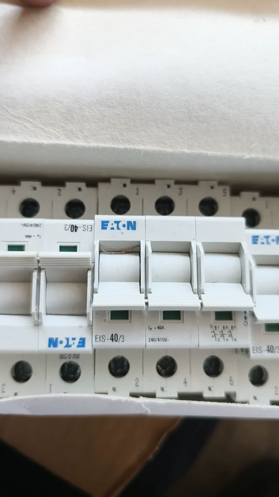 Eaton EIS-40/3 Switch thumbnail