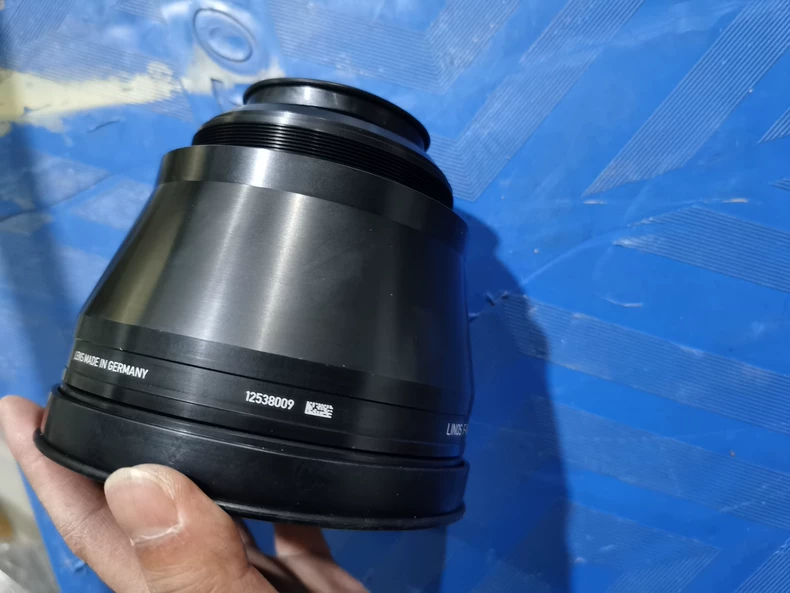 QIOPTIQ LINOS 4401-561-000-26 F-Theta Lens thumbnail