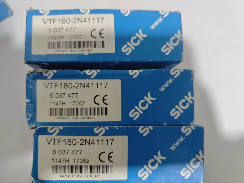 SICK Photoelectric Sensor VTF180-2N41117 thumbnail