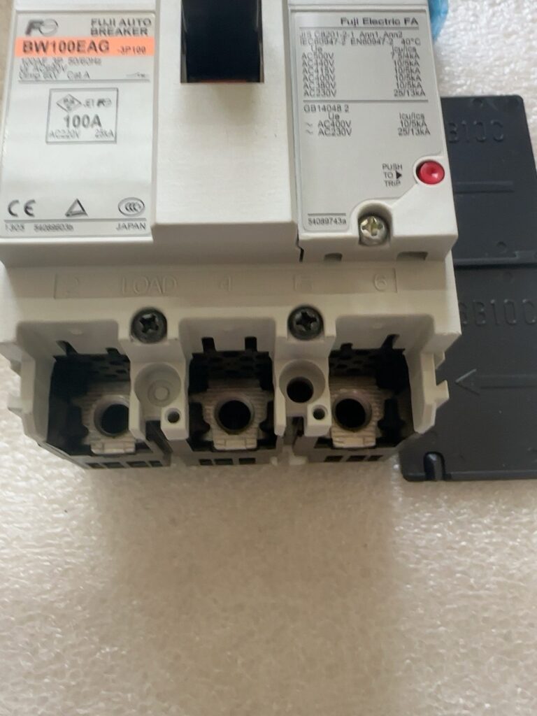 Fuji Electric BW100EAG-3P100 Molded Case Circuit Breaker thumbnail