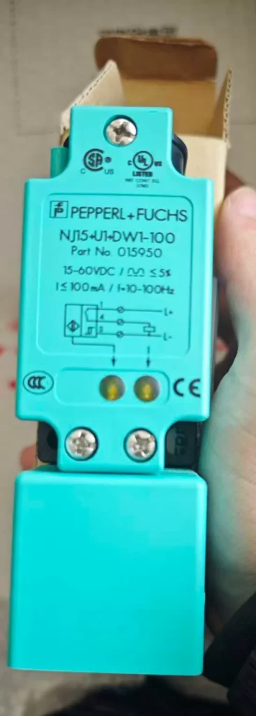 Pepperl+Fuchs 015950 Switch