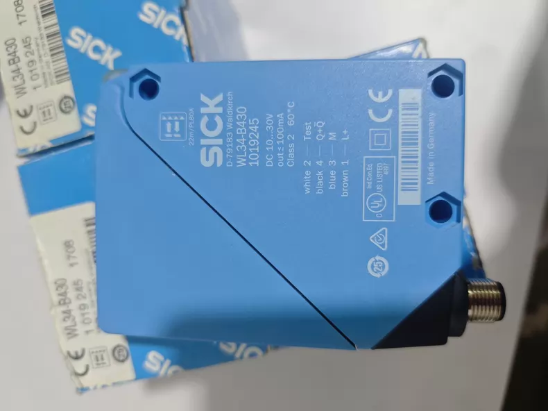 SICK Photoelectric Sensor WL34-B430 thumbnail