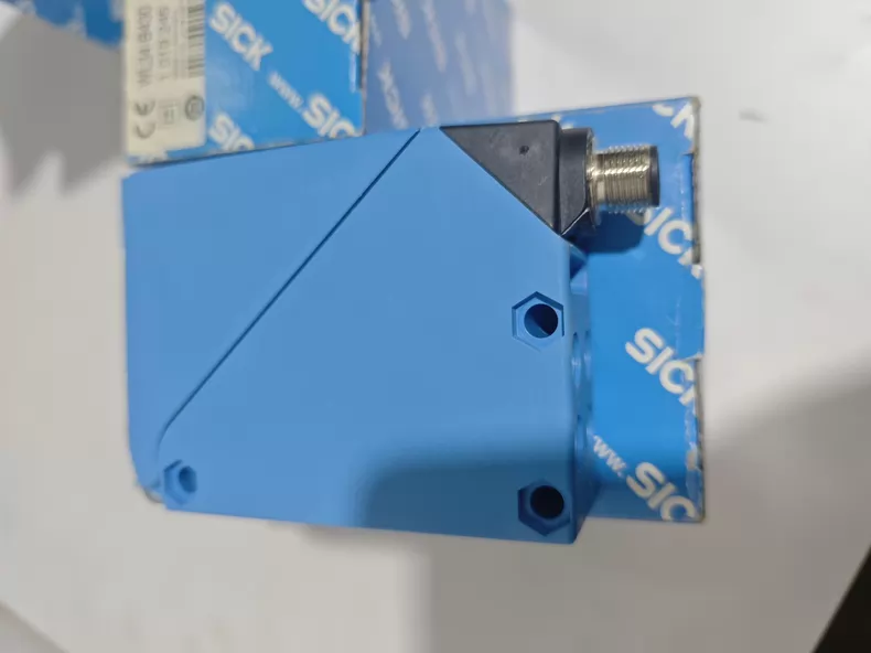 SICK Photoelectric Sensor WL34-B430 thumbnail