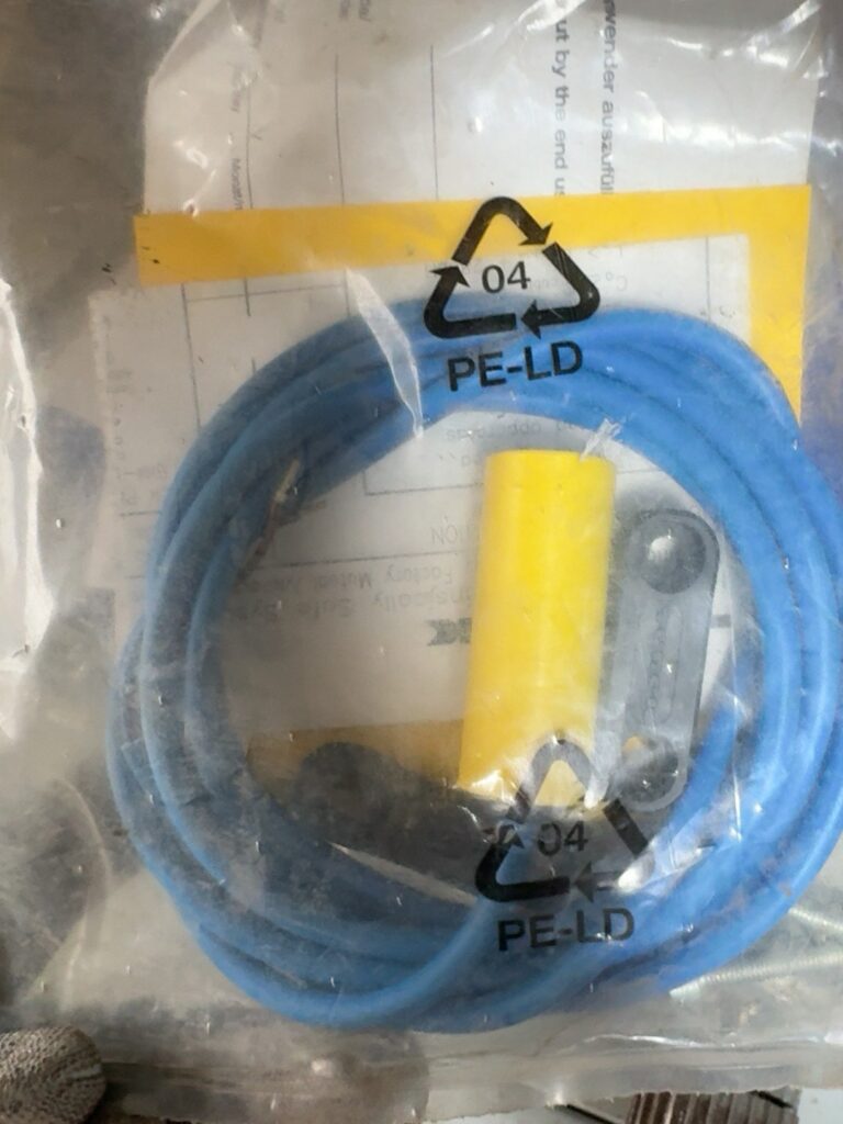 Turck Ni10-K20-Y1 Sensor thumbnail