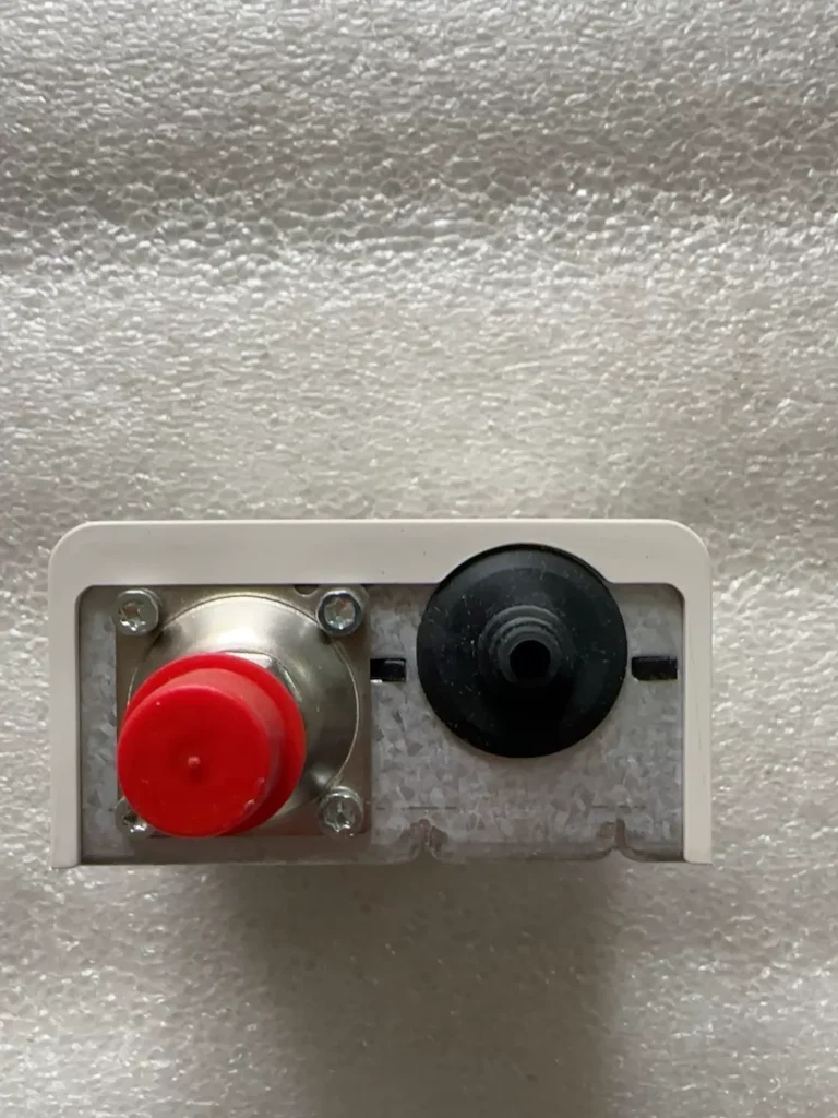 Danfoss KP15 Switch thumbnail